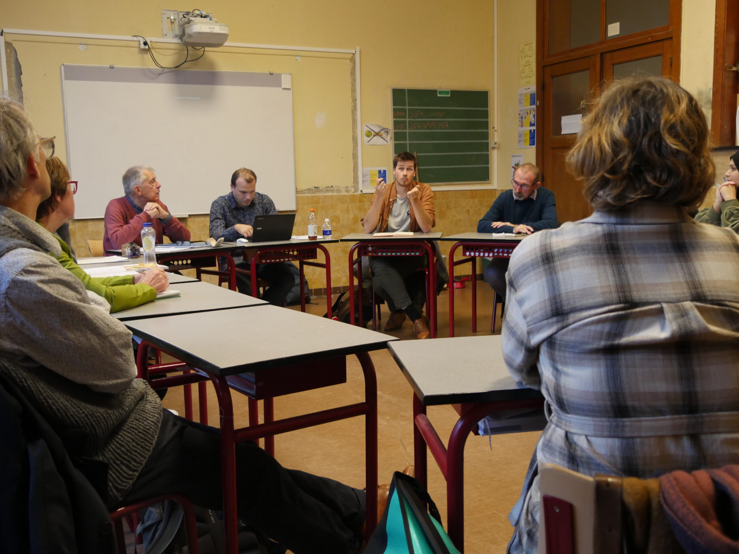 Hoe het lerarentekort aanpakken zonder in te boeten op kwaliteit?